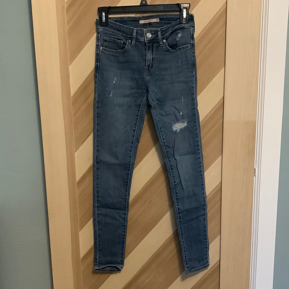 Size 25 Levi’s Skinny Jeans